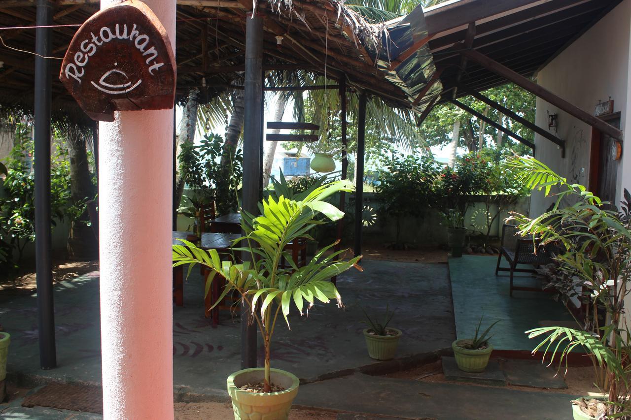 Julie Guest House Tangalle Exteriér fotografie