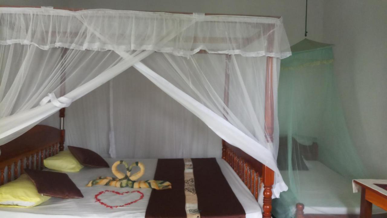 Julie Guest House Tangalle Exteriér fotografie