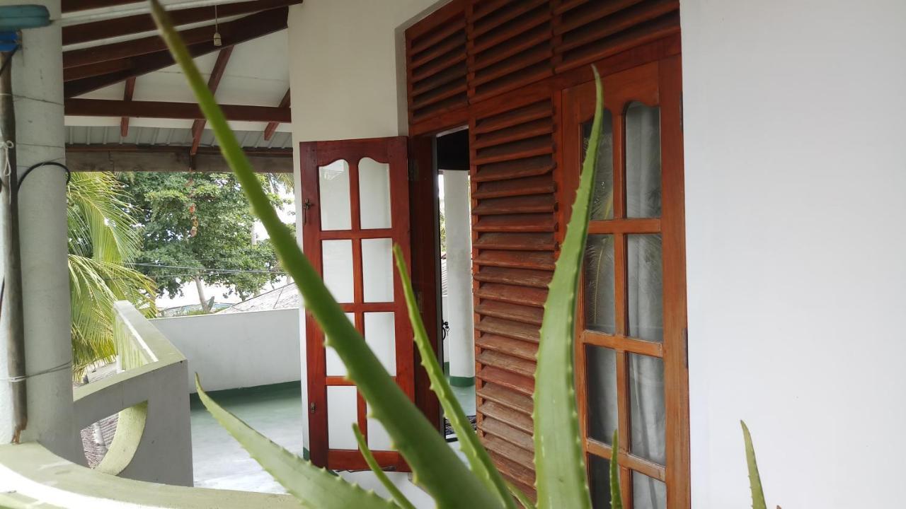 Julie Guest House Tangalle Exteriér fotografie