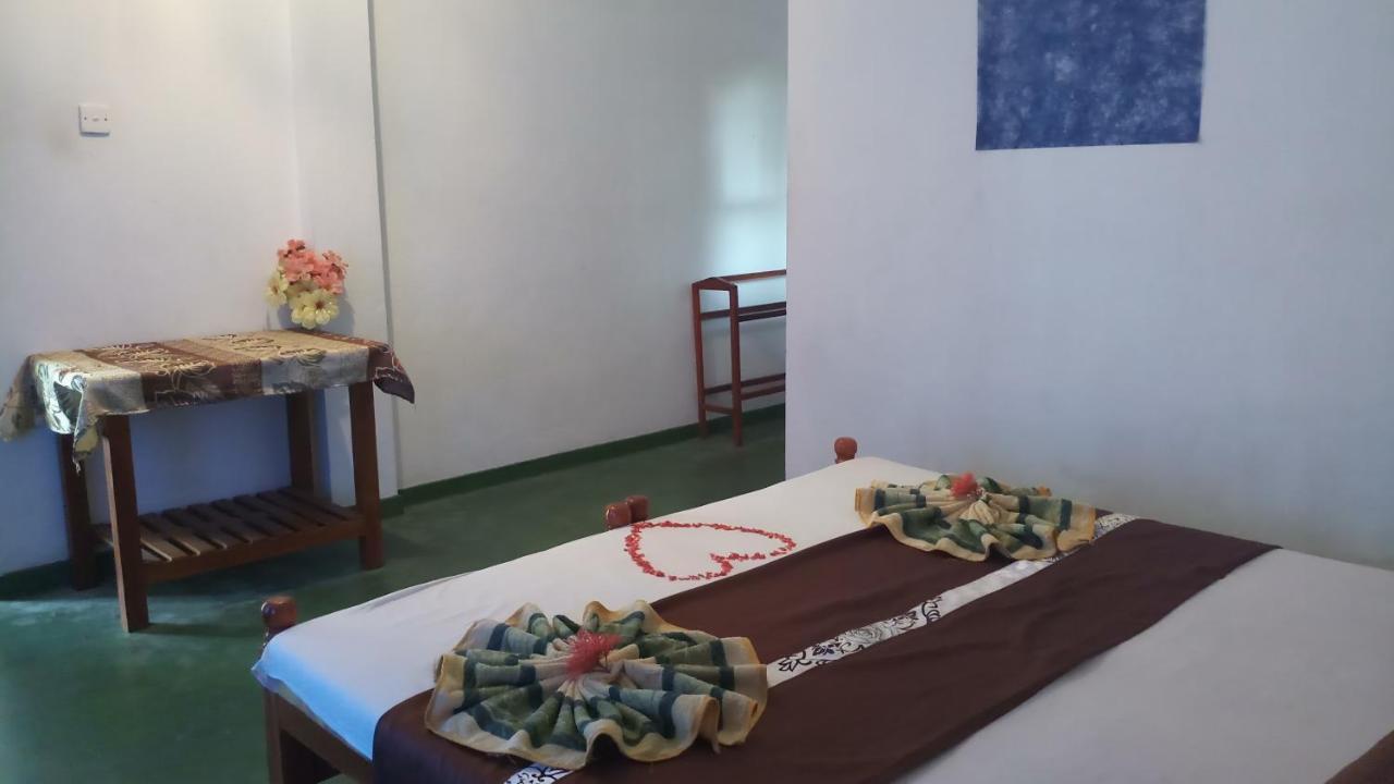 Julie Guest House Tangalle Exteriér fotografie